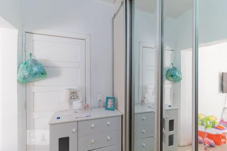 Closet do Quarto 1 de casa à venda com 3 quartos, 600m² em Bosque da Saúde, São Paulo