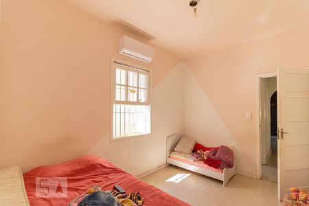 Quarto 1 de casa à venda com 3 quartos, 600m² em Bosque da Saúde, São Paulo