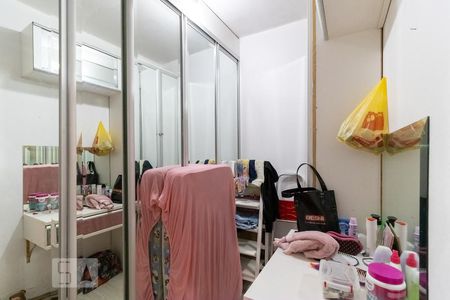 Closet do Quarto 1 de casa à venda com 3 quartos, 600m² em Bosque da Saúde, São Paulo