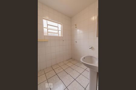 Casa à venda com 120m², 3 quartos e 4 vagasBanheiro Social