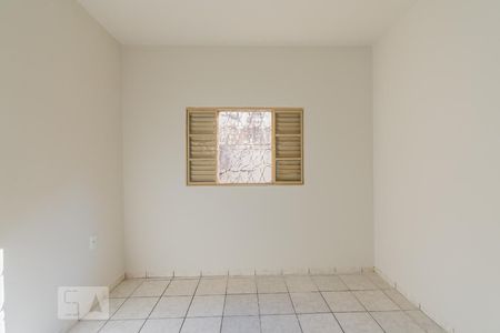 Casa à venda com 120m², 3 quartos e 4 vagasQuarto 2