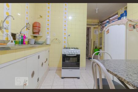 Apartamento à venda com 87m², 2 quartos e sem vagaCozinha