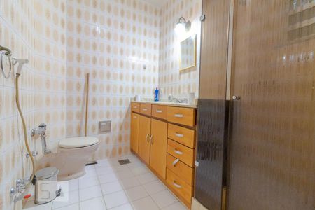 Apartamento à venda com 87m², 2 quartos e sem vagaBanheiro