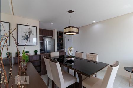 Apartamento à venda com 66m², 2 quartos e 1 vagaSala de Jantar