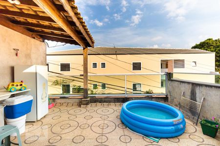 Casa à venda com 320m², 3 quartos e 2 vagasVaranda com Churrasqueira do Quarto 3