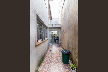 Casa à venda com 320m², 3 quartos e 2 vagasCorredor