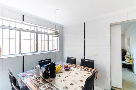 Casa à venda com 320m², 3 quartos e 2 vagasCozinha