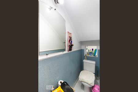 Casa à venda com 320m², 3 quartos e 2 vagasLavabo