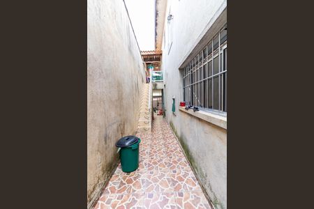 Casa à venda com 320m², 3 quartos e 2 vagasCorredor