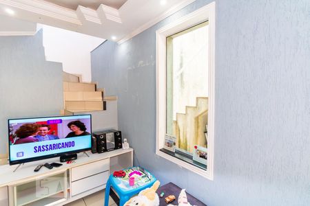 Sala de casa à venda com 3 quartos, 320m² em Vila Medeiros, São Paulo