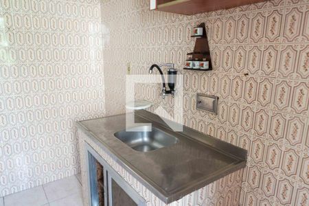 Apartamento à venda com 68m², 2 quartos e 1 vagaCozinha e Área de Serviço