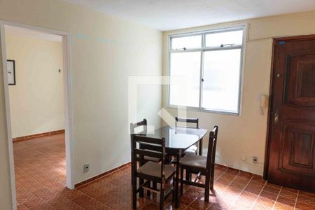 Sala de apartamento para alugar com 2 quartos, 68m² em Barreto, Niterói