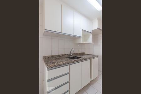 Apartamento para alugar com 90m², 3 quartos e 2 vagas Apartamento para alugar com 90m², 3 quartos e 2 vagasCozinha - Armários