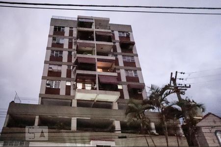 Apartamento à venda com 65m², 2 quartos e 1 vagaFachada