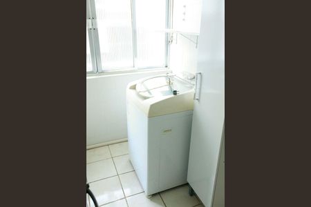 Apartamento à venda com 63m², 2 quartos e 2 vagas Apartamento à venda com 63m², 2 quartos e 2 vagasCozinha