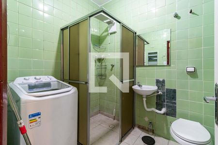 Apartamento à venda com 64m², 2 quartos e sem vaga Apartamento à venda com 64m², 2 quartos e sem vagaBanheiro