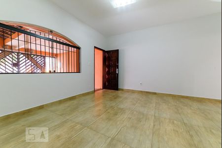 Sala de casa para alugar com 3 quartos, 150m² em Santa Maria, São Caetano do Sul