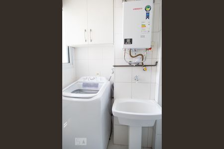 Apartamento à venda com 79m², 3 quartos e 1 vaga Apartamento à venda com 79m², 3 quartos e 1 vagaÁrea de Serviço