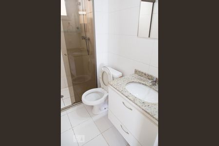 Apartamento à venda com 79m², 3 quartos e 1 vaga Apartamento à venda com 79m², 3 quartos e 1 vagaBanheiro Social