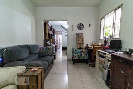 Sala de casa à venda com 3 quartos, 140m² em Jardim Ernestina, São Paulo