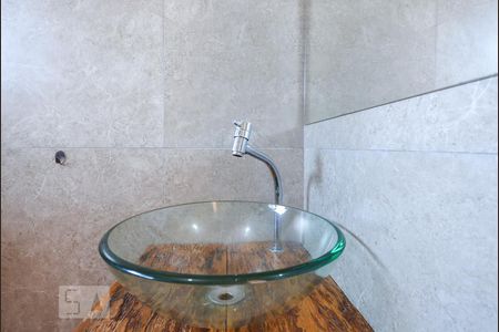 Banheiro de apartamento à venda com 2 quartos, 66m² em Nova Petrópolis, São Bernardo do Campo