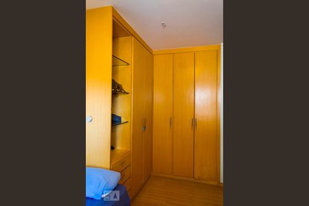 Apartamento à venda com 155m², 4 quartos e 2 vagasQuarto 2