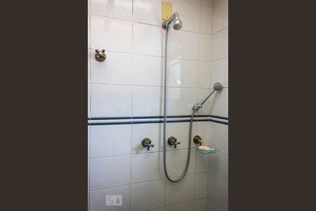 Apartamento à venda com 155m², 4 quartos e 2 vagasDetalhe do Banheiro