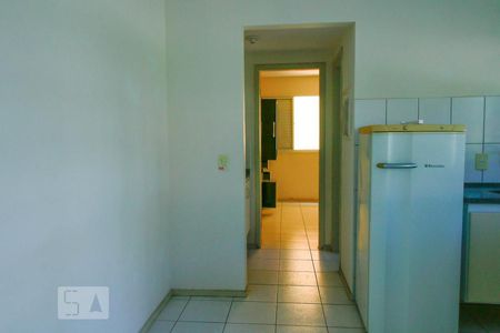Sala e cozinha de kitnet/studio para alugar com 1 quarto, 40m² em Urbanova, São José dos Campos