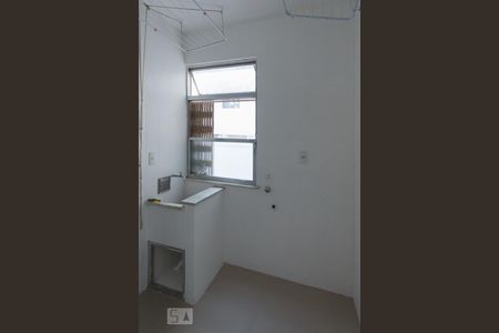 Apartamento para alugar com 70m², 2 quartos e sem vaga Apartamento para alugar com 70m², 2 quartos e sem vagaÁrea de Serviço
