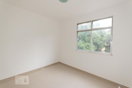 Quarto 1 de apartamento para alugar com 2 quartos, 70m² em Grajaú, Rio de Janeiro