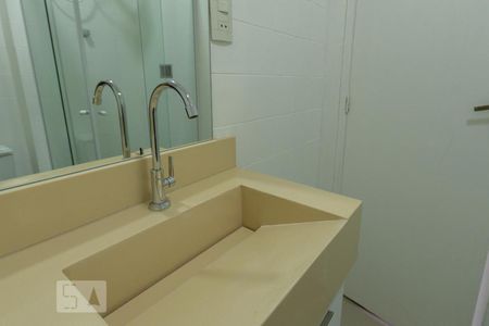 Apartamento para alugar com 70m², 2 quartos e sem vaga Apartamento para alugar com 70m², 2 quartos e sem vagaBanheiro