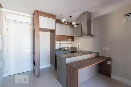 Sala/Cozinha de kitnet/studio à venda com 1 quarto, 34m² em Sumarezinho, São Paulo