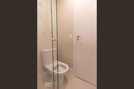 Studio à venda com 34m², 1 quarto e 1 vaga Studio à venda com 34m², 1 quarto e 1 vagaBanheiro