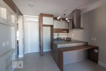 Sala/Cozinha de kitnet/studio à venda com 1 quarto, 34m² em Sumarezinho, São Paulo