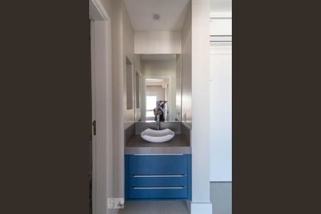 Studio à venda com 34m², 1 quarto e 1 vaga Studio à venda com 34m², 1 quarto e 1 vagaBanheiro