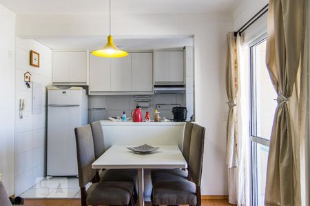 Sala de apartamento para alugar com 2 quartos, 54m² em Vila Valparaíso, Santo André