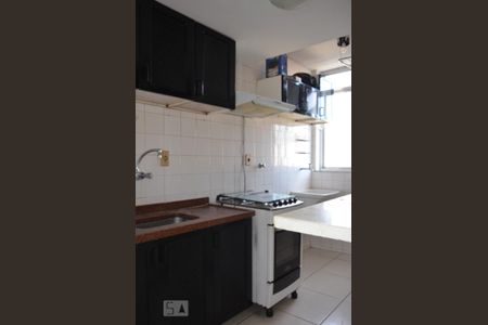 Apartamento à venda com 51m², 2 quartos e 1 vagaCozinha