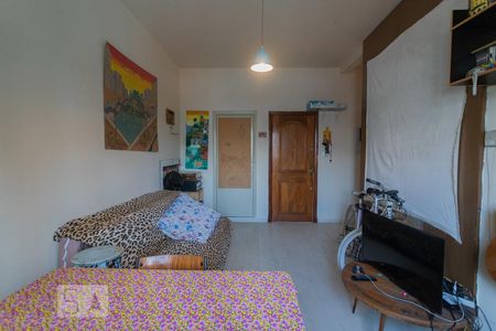 Apartamento à venda com 76m², 2 quartos e sem vagaSala