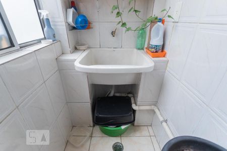 Apartamento à venda com 76m², 2 quartos e sem vagaÁrea de Serviço