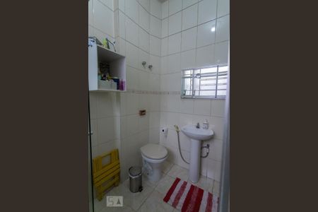 Apartamento à venda com 76m², 2 quartos e sem vagaBanheiro