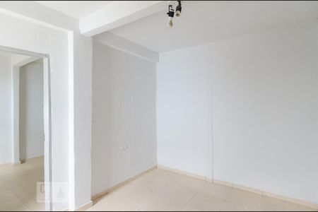 Casa para alugar com 60m², 2 quartos e 1 vaga Casa para alugar com 60m², 2 quartos e 1 vagaQuarto 2