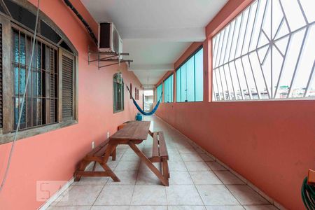 Casa para alugar com 90m², 2 quartos e 1 vagaÁrea Externa