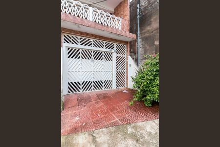 Casa para alugar com 90m², 2 quartos e 1 vagaFachada