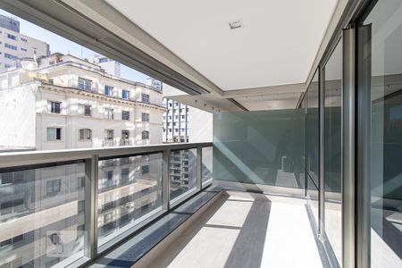 Varanda de kitnet/studio para alugar com 1 quarto, 39m² em Santa Efigênia, São Paulo