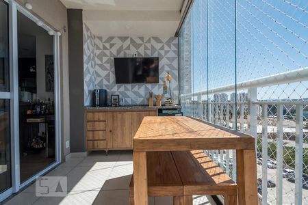 Apartamento à venda com 80m², 2 quartos e 1 vagaVaranda