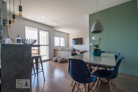 Apartamento à venda com 80m², 2 quartos e 1 vagaSala