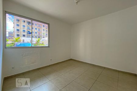 Quarto de casa de condomínio à venda com 1 quarto, 44m² em Irajá, Rio de Janeiro