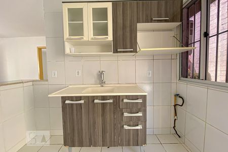 Sala/Cozinha de casa de condomínio à venda com 1 quarto, 44m² em Irajá, Rio de Janeiro