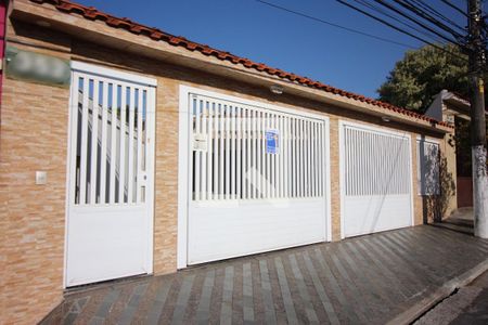 Casa à venda com 248m², 3 quartos e 3 vagasFachada