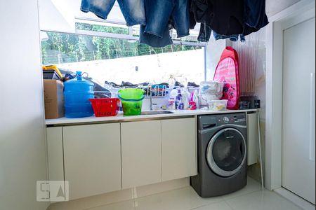 Apartamento à venda com 260m², 3 quartos e 3 vagasÁrea de Serviço